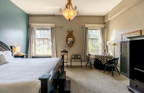 Central Business District Hotel | Inn on Broadway