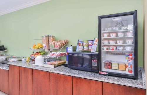 Mansfield Center Hotel | Inn on Storrs