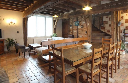 Saint-Paer House | Inn Saint-Paër, 4 bedrooms, 8 people