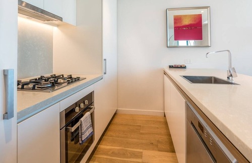 Fortitude Valley Apartment | Inner City 2 bedroom Apartment with Parking