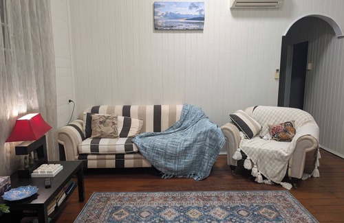Parramatta Park House | Inner City Classic Queenslander