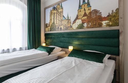Erfurt Old Town Hotel | Inner courtyard apartment Hotel garni am Domplatz