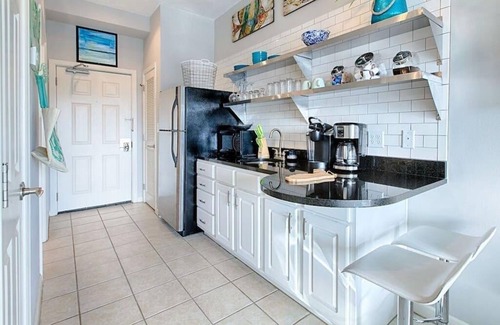 Rosemary Beach Condo | Inns at Seacrest 210 Studio/Suite. Corner Unit, Large Balcony, Great Locations!