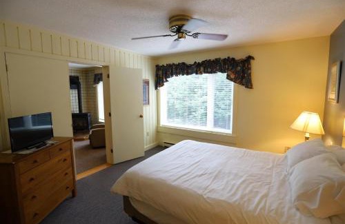 Waterville Valley House | Inns of Waterville Valley 305