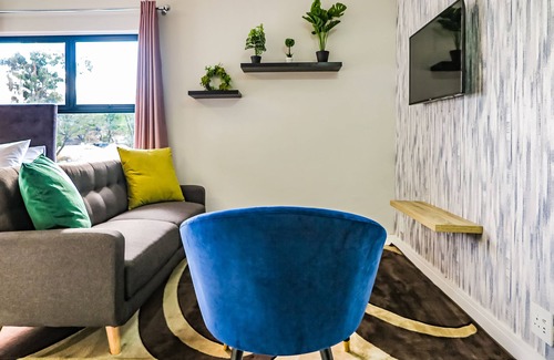 Greater Johannesburg Metropolitan Area Apartment | Insaka's Greenlee Luxurious Studio Apartment - Sandton