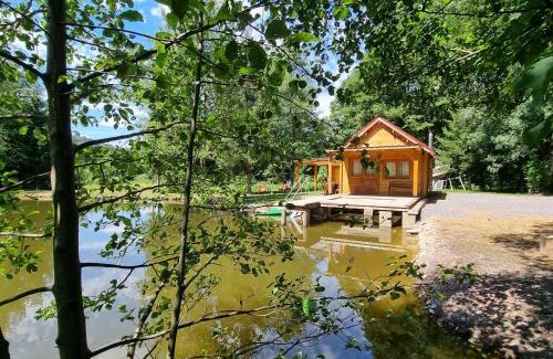 Ban-sur-Meurthe-Clefcy Ski Chalet | Insolite Chalet de pêche Sérénité - Bien Etre