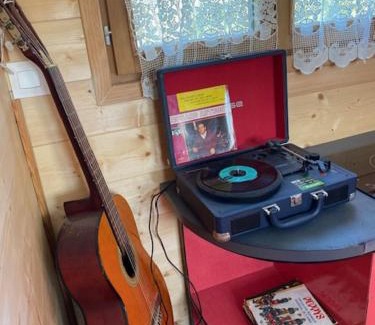 Villerserine Other | Insolite