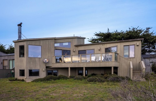 Sea Ranch House | Inspired by a view of the Sea