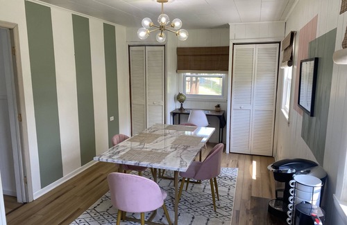 Summerlee House | Insta Worthy + 10 min to NRGNP+ Pets Welcome