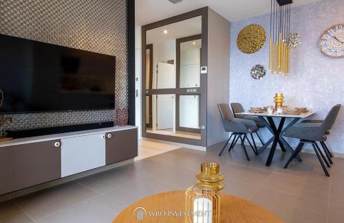 Ciudad Universitaria Apartment | INTEMPO SKY RESORT in BENIDORM TOP PREMIUM 2