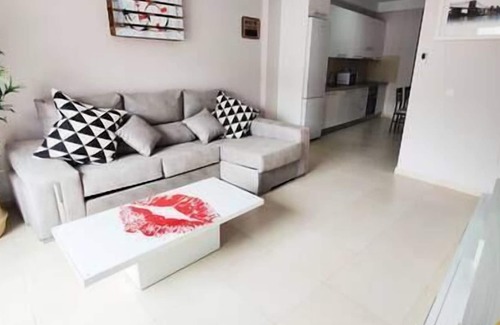 Las Palmas de Gran Canaria Apartment | Intimate and Stilysh Apt+ Parking + by Canary365