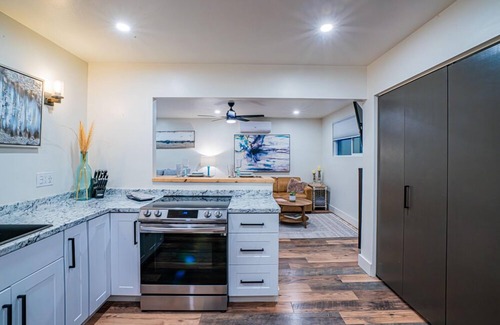 Lake Havasu City House | Intimate retreat for two with star gazing from the spa.