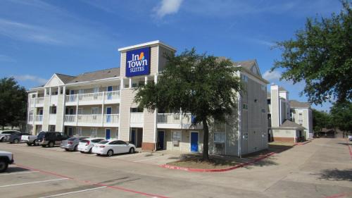 South Arlington Hotel | InTown Suites Extended Stay Arlington TX - Oak Village