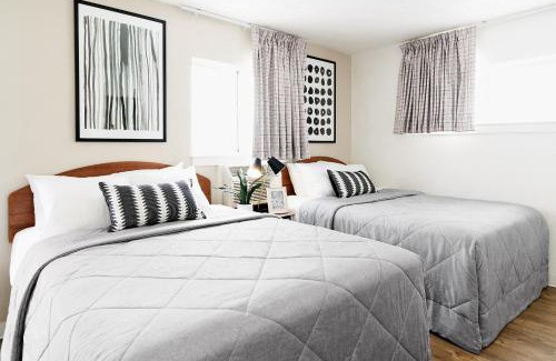 Garden City Hotel | InTown Suites Extended Stay Savannah GA