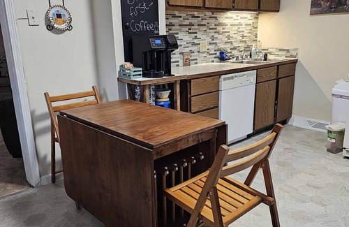 Manistee House | Introducing T&T's Cozy Farmhouse: Your perfect Getaway in Manistee!