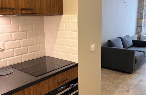 Saint-Thomas-d'Aquin Apartment | Invalides, Bon Marché, Plongez Dans la vie Parisienne