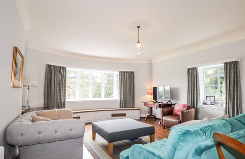 Drumchork Cottage | INVEREWE - HOUSE APARTMENT, pet friendly in Poolewe