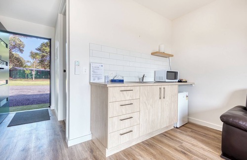 Inverloch Hotel | Inverloch Motel