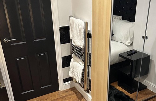 Watford Apartment | Inviting 1-Bed unit in Watford