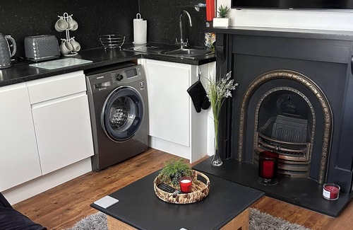 Watford Apartment | Inviting 1-Bed unit in Watford