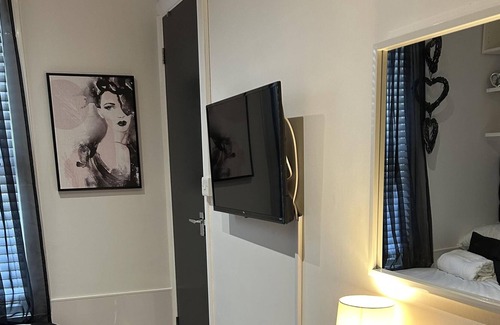 Watford Apartment | Inviting 1-Bed unit in Watford