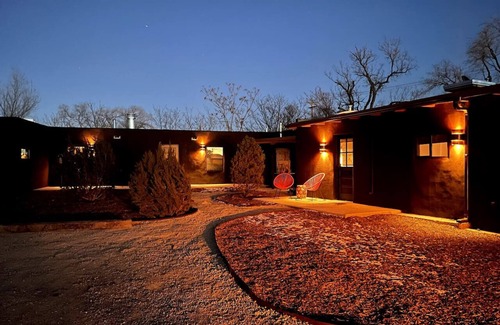 Santa Fe Apartment | Inviting 1bd Sanctuary - The Michu Suite