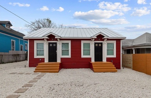 Near East Side House | Inviting 4BR/2.5BA Downtown Home with Ample Space!