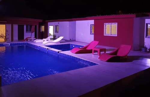 Assinie Apartment | Inviting 6-Bed with Swimming Pool in Assinie