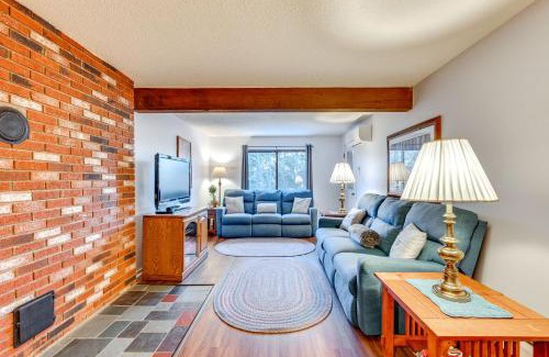 Bartlett Apartment | Inviting Bartlett Condo 1 Mi to Attitash Mountain