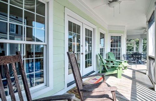 Debordieu Colony House | Inviting Beach Retreat with wonderful Lake Views to Relax and Enjoy