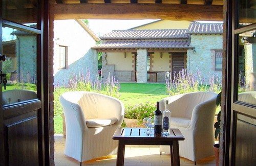 Marsciano Cottage | Inviting cottage in Marsciano with private terrace