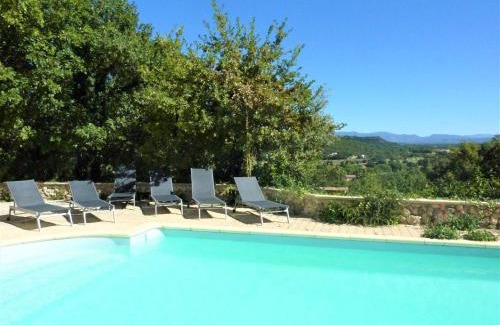 Saint-Paul-Trois-Chateaux Villa | Inviting villa in Saint Paul trois Chateaux with pool