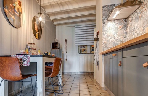 Ubachsberg House | Inviting Holiday Home in Voerendaal with Garden