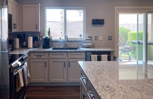 Estrella Vista House | Inviting home with patio, enclosed yard, fireplace, office, streaming, W/D, AC
