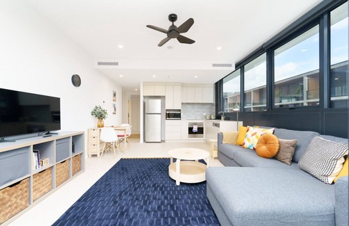 O'Connor Apartment | Inviting Urban Stay near City and ANU