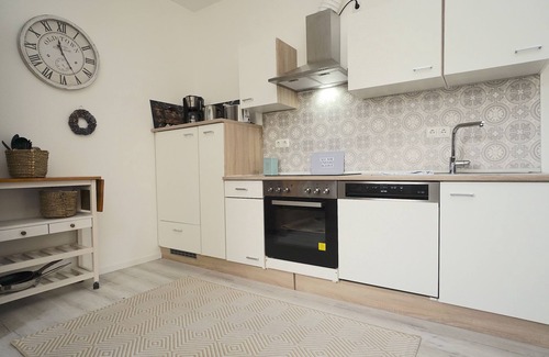 Schleswig Apartment | Inviting vacation accommodation 'Tischlerhaus' in the heart of Schleswig