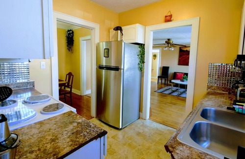 Horse Cave House | Inxon Mammoth Cave Bungalow Sleeps 16