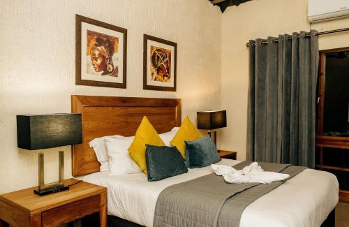 Hazyview Cabin | INYAMATANE LUXURY LODGES at Kruger Park Lodge