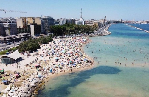 Municipio 2 Apartment | Iolanda House - In the Hearth of Bari