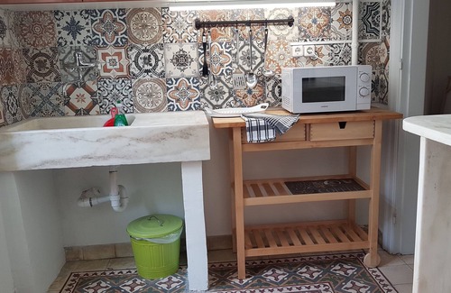 Kypseli Apartment | Ionian Apartment- Athens Center, 6 BD, 2.5 BATH
