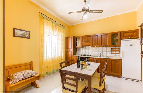 Avola House | Irene's house with pool, parking & wi.fi