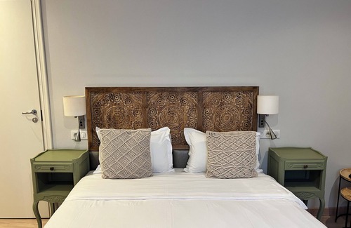 Antibes Old Town Hotel | Irin Hotel