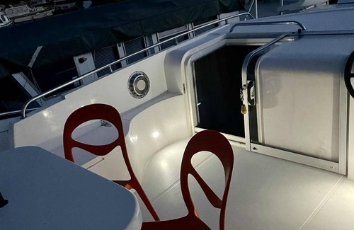 Nevers Boat Rental | IRIS BATEAU DOUILLET