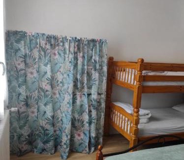 Orcival Apartment | Iris, Gîte Saint Antoine, Orcival, entre Sancy et Volcans d'Auvergne