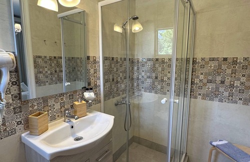 Korithion House | IRIS' Garden Rooms