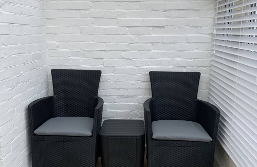 Southsea House | Iris home in Southsea, Portsmouth. 15 minute walk to the seafront!