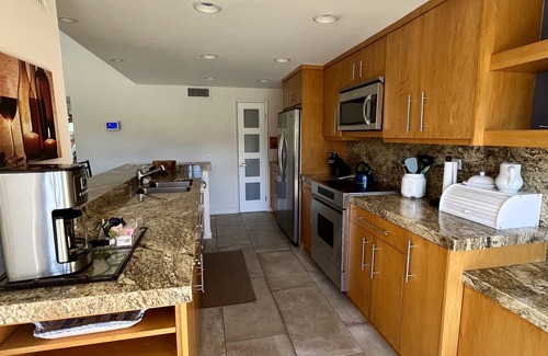Palm Desert Condo | Ironwood Country Club Condo with a view!