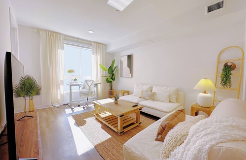 Tustin Apartment | Irvine 1b1b Charming 1-bedroom apartment in wonderful with gym swimming pool