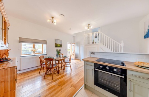 Tywyn House | Isaf Rhoslefain - Two Bedroom House, Sleeps 4