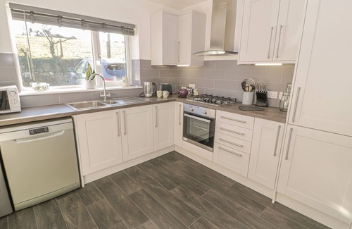 Dinas Cottage | Isallt